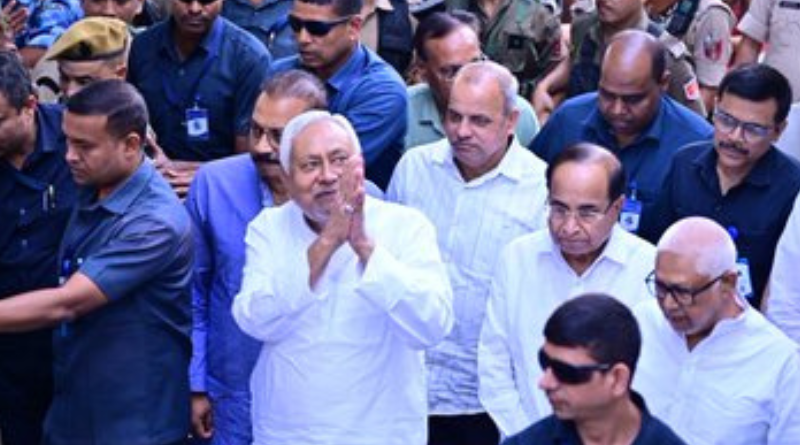 Nitish Kumar visited the JDU office in Patna ahead of the cabinet expansion of the Bihar government.