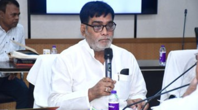 Ram Kripal Yadav distributes appointment letters to 15 newly recruited PCFOs.