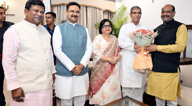 Ashim Kumar Ghosh felicitates delegates at CPA India region zone-2 north zone conference.