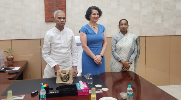U.S. Consul General Kathy Giles-Diaz meets with Bihar Deputy Chief Minister to discuss development and cooperation.