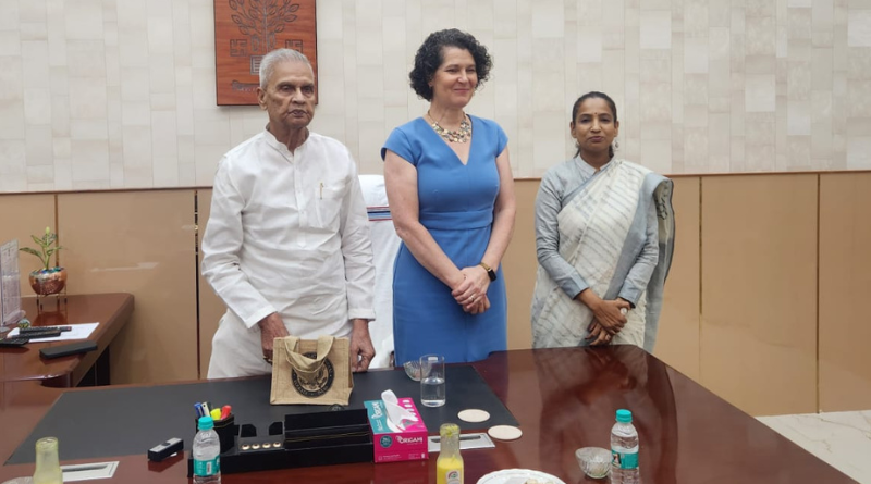 U.S. Consul General Kathy Giles-Diaz meets with Bihar Deputy Chief Minister to discuss development and cooperation.